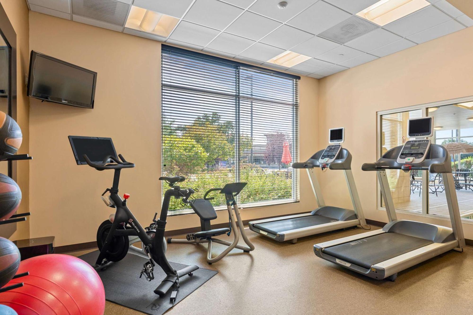 Hilton Garden Inn Auburn Dış mekan fotoğraf